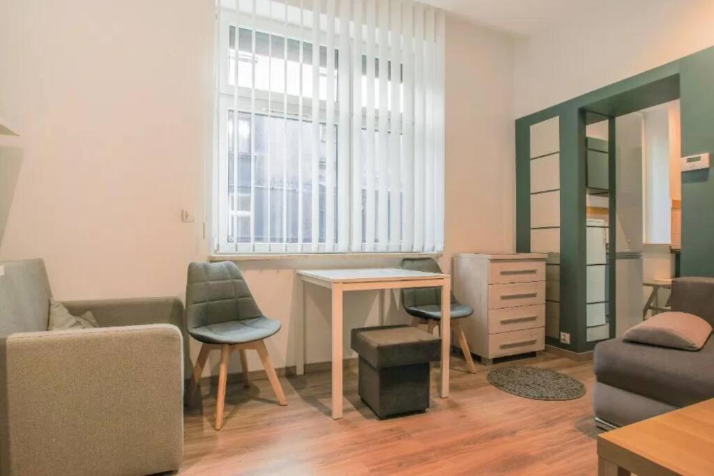 Zyblikiewicza Friendly Apartment クラクフ エクステリア 写真